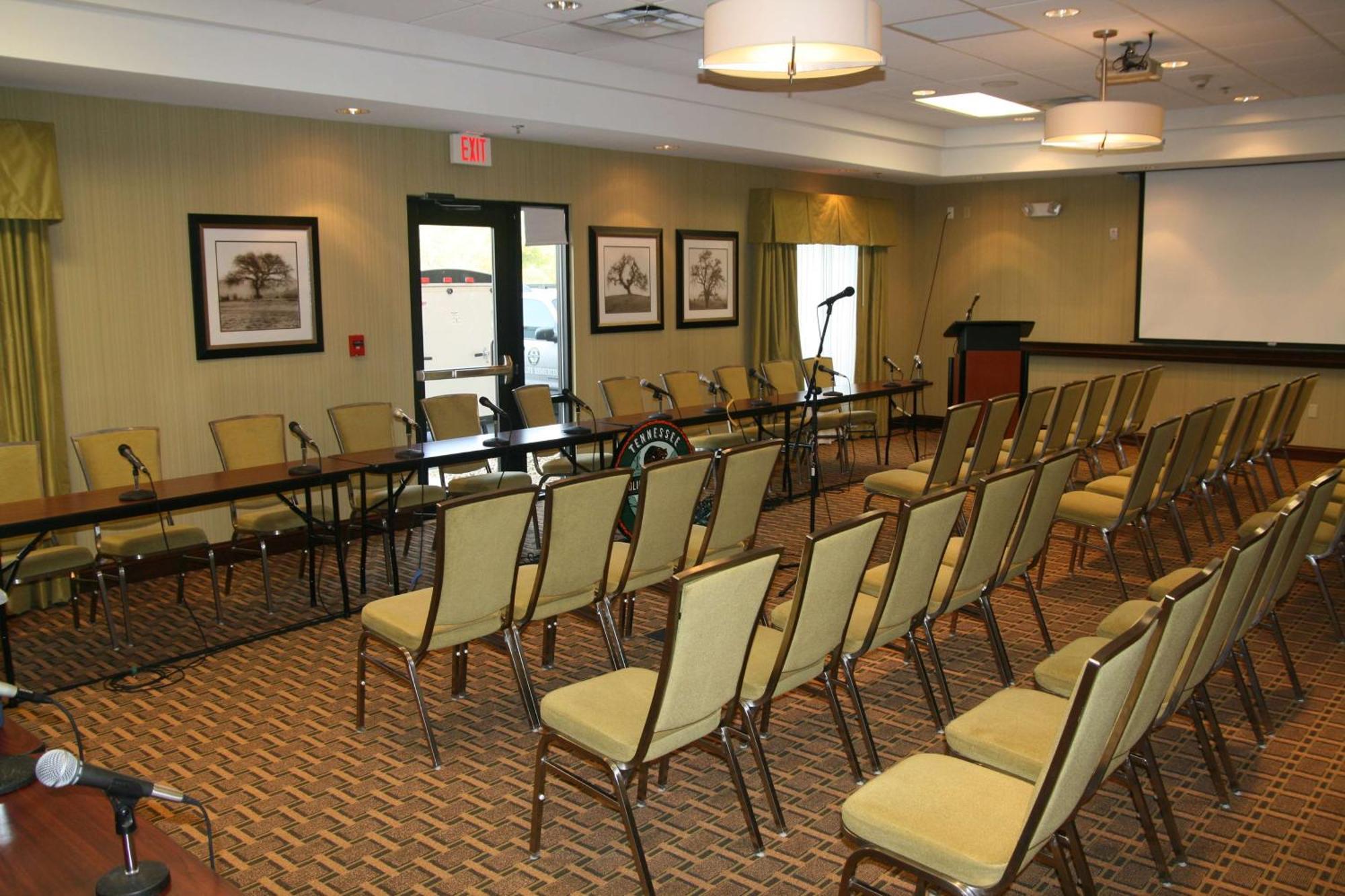 Hampton Inn Crossville Zewnętrze zdjęcie